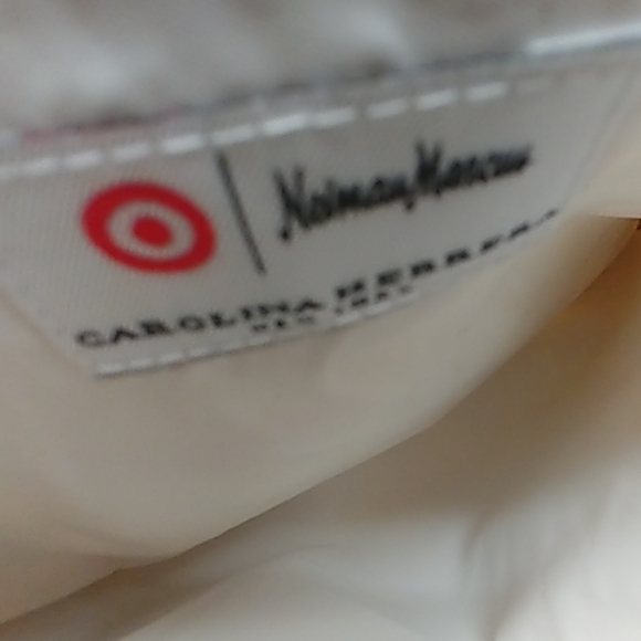 NEIMAN MARCUS TRAVEL BAG - Picture 4 of 5